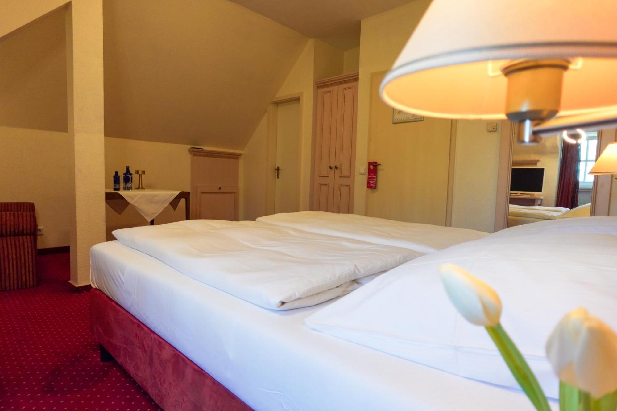 Hotel Casino Im Park Kamp-Lintfort Dış mekan fotoğraf